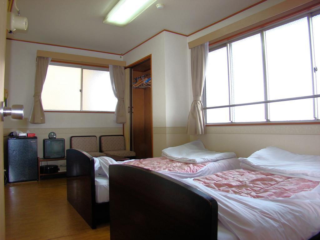Yamabe Hotel Tenri Cameră foto