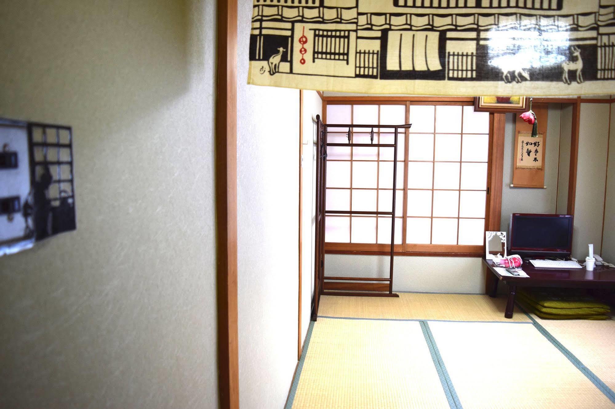 Yamabe Hotel Tenri Exterior foto